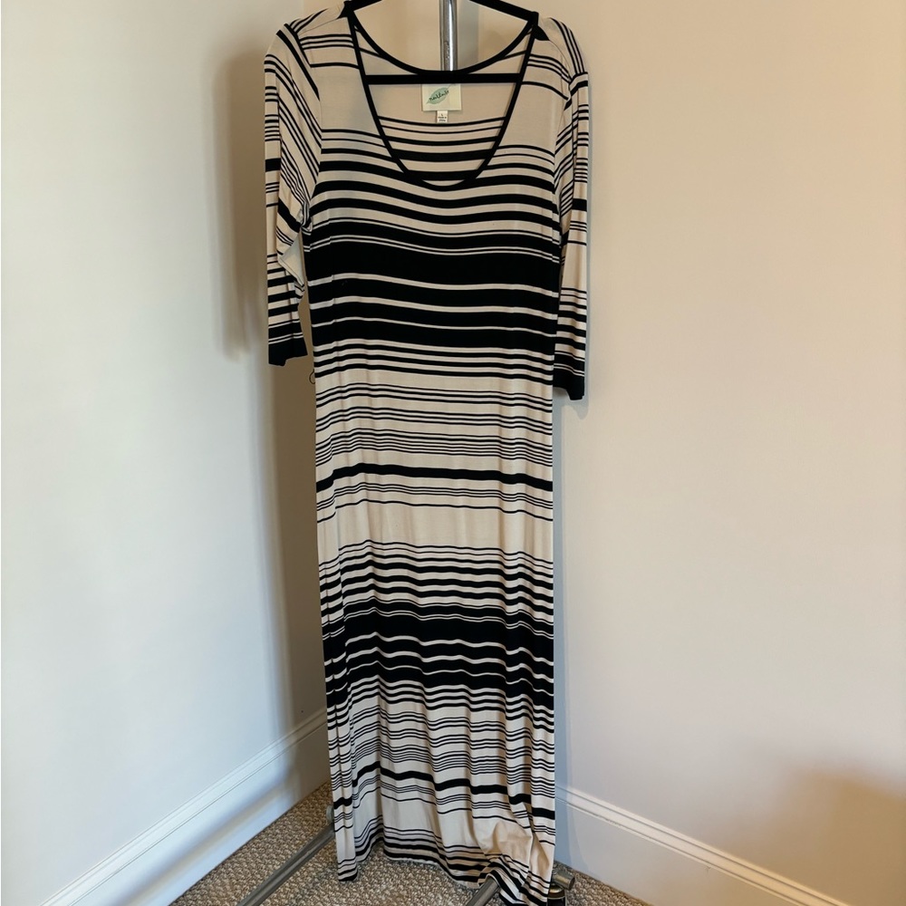 Nurture Maxi  Dress